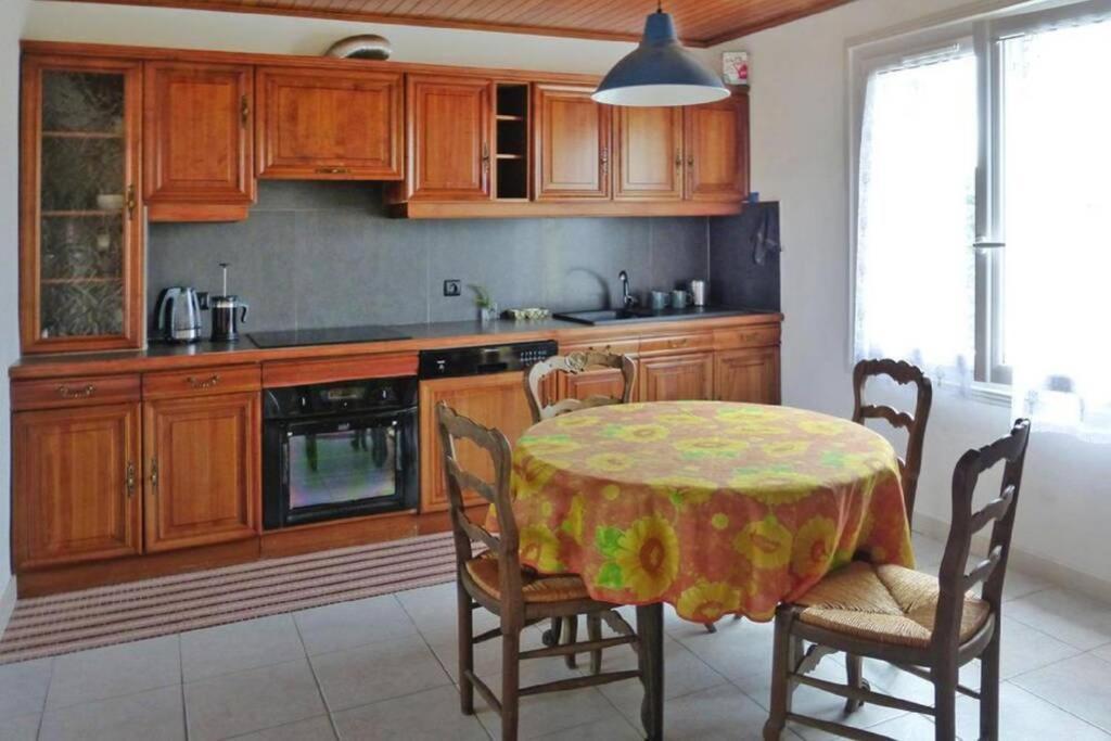 Detached House Near Beaches Esquibien Екстер'єр фото