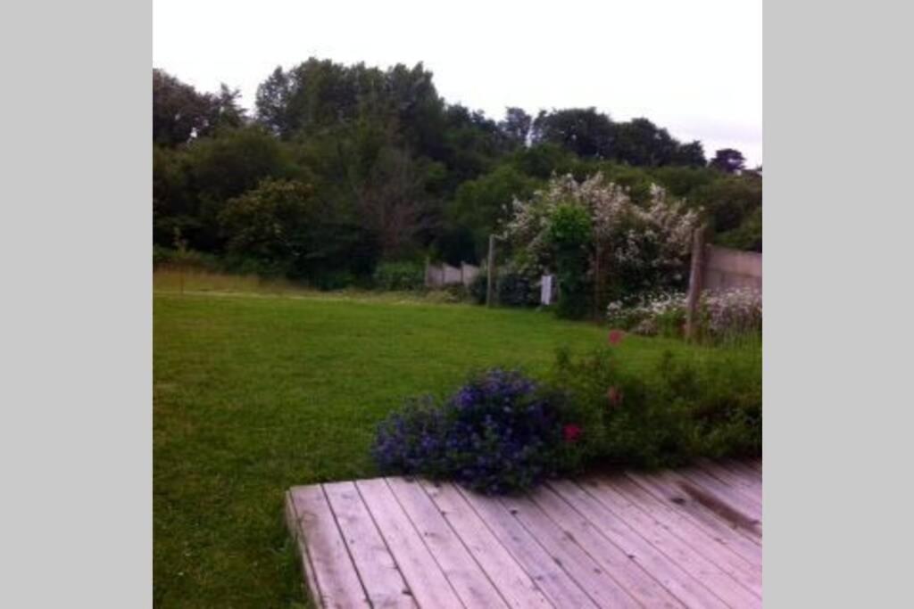 Detached House Near Beaches Esquibien Екстер'єр фото